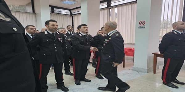 Caivano: visita del Generale La Cava alla Compagnia Carabinieri