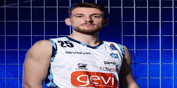 ALESSANDRO LEVER SALUTA LA GENERAZIONE VINCENTE NAPOLI BASKET